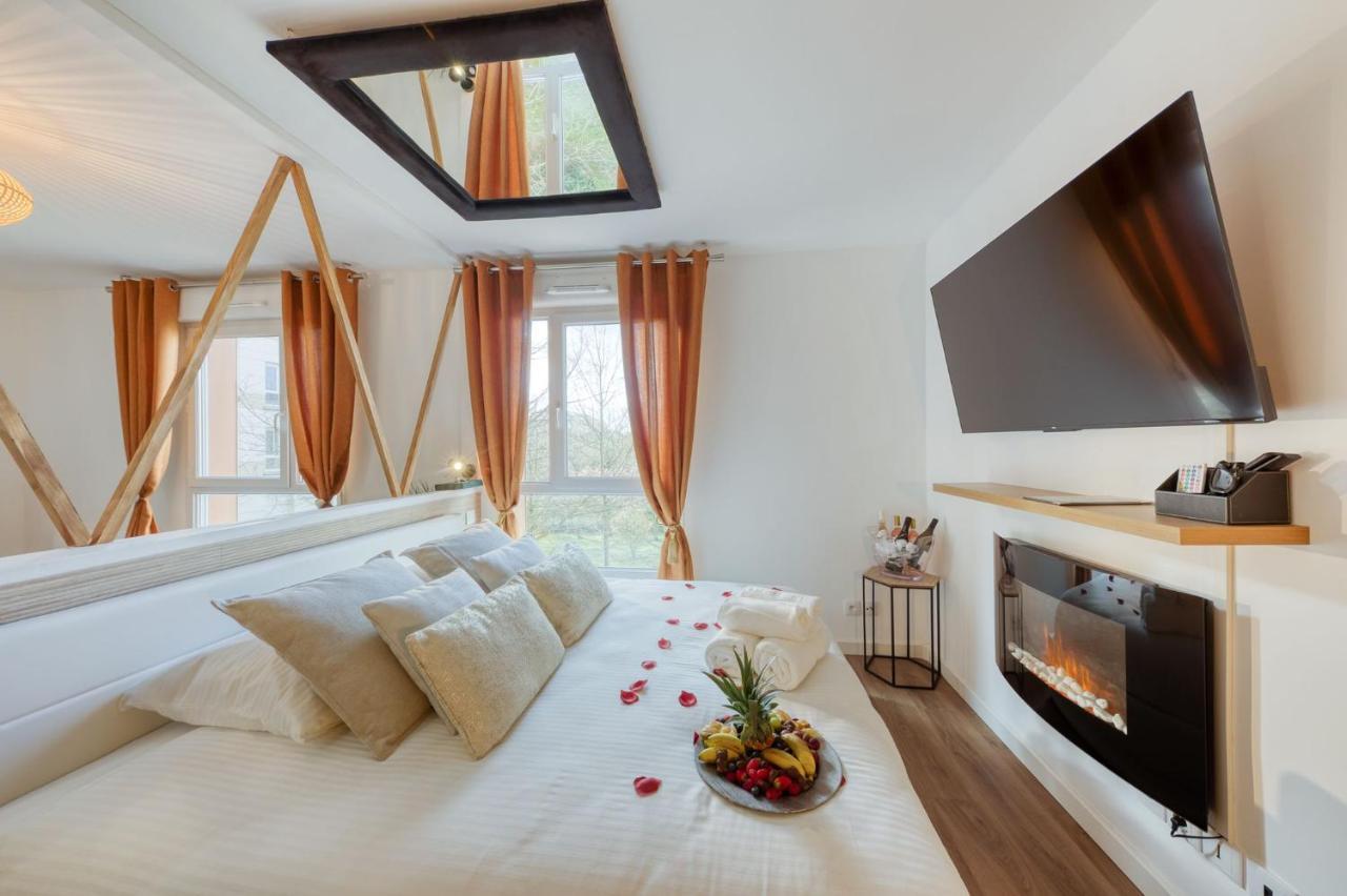 Suite Love Jacuzzi Montévrain Exteriér fotografie