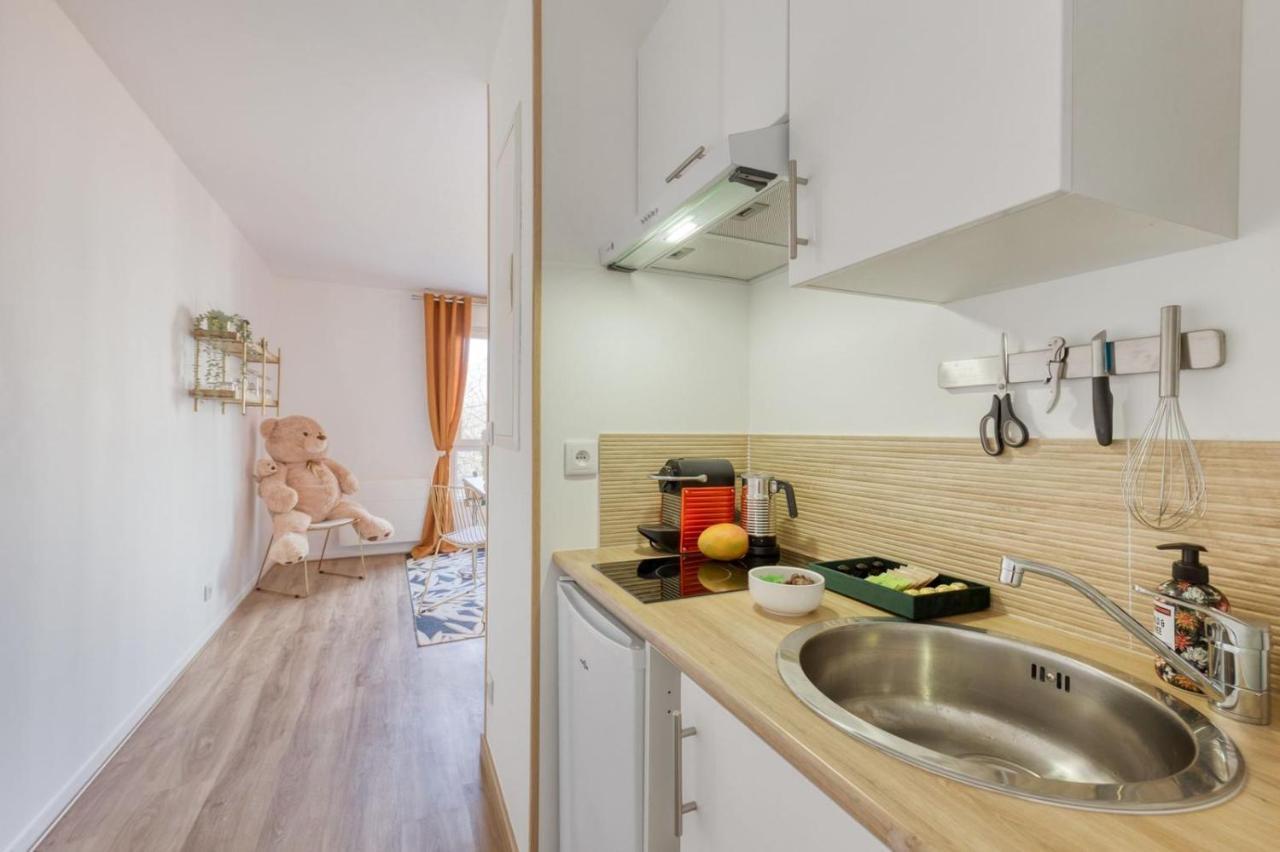 Suite Love Jacuzzi Montévrain Exteriér fotografie