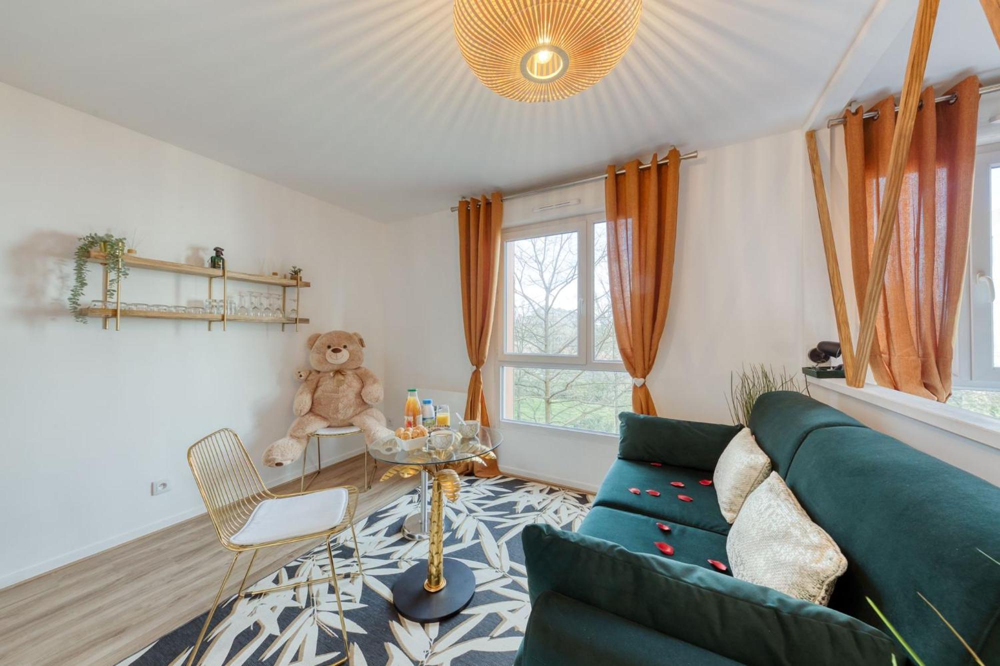 Suite Love Jacuzzi Montévrain Exteriér fotografie